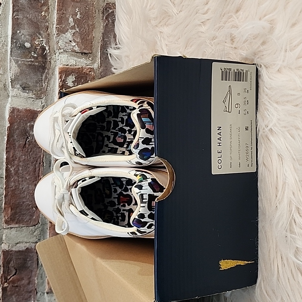 Cole Haan Women's GrandPro Topspin Sneakers White/Graffiti, Size 9B - Picture 16 of 17